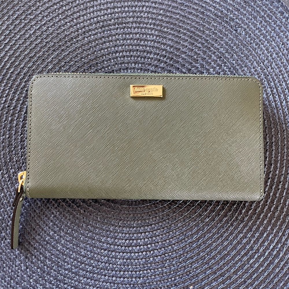 Green Kate Spade Wallet